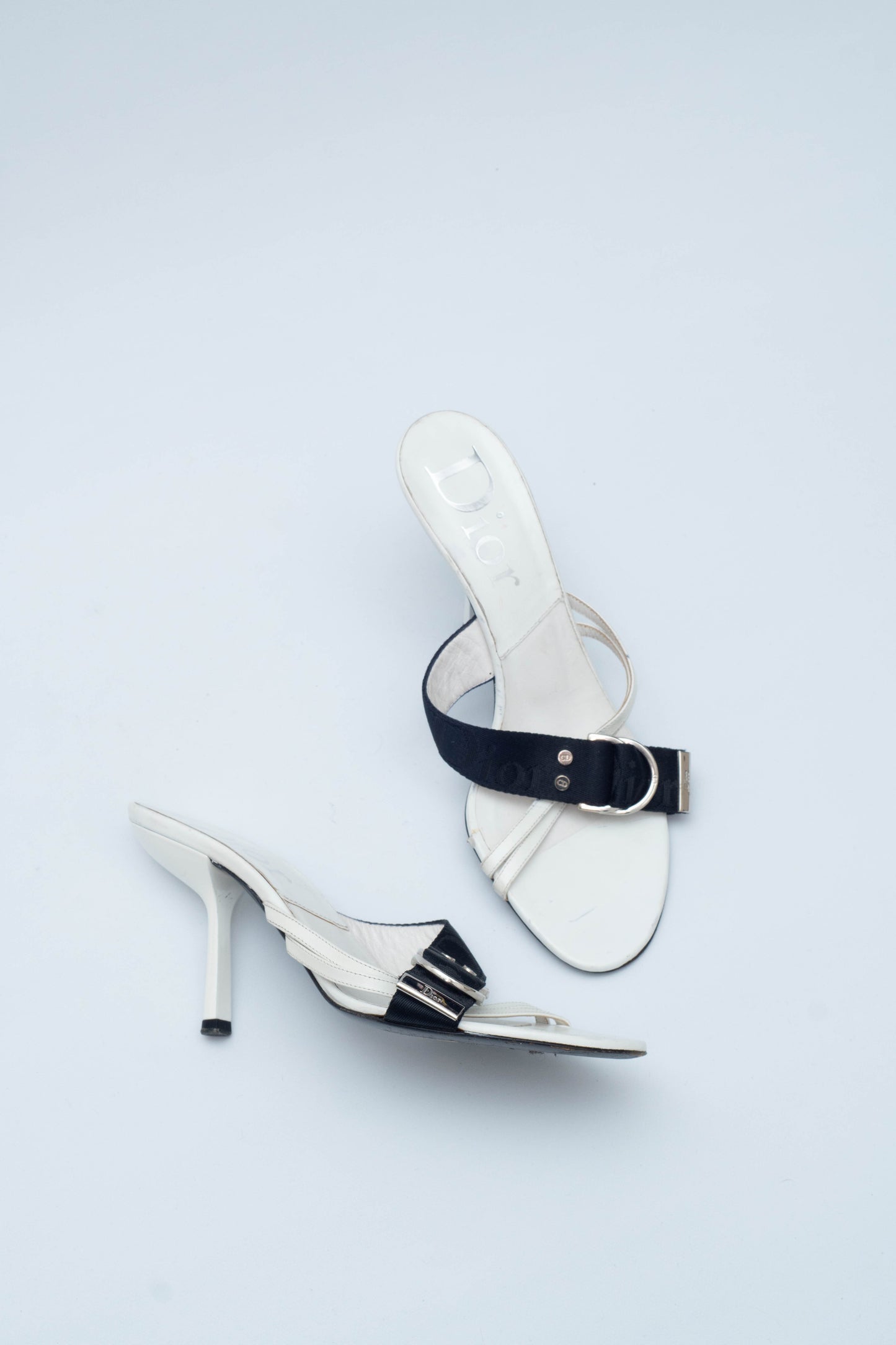 DIOR SS 2003 WHITE SANDALS
