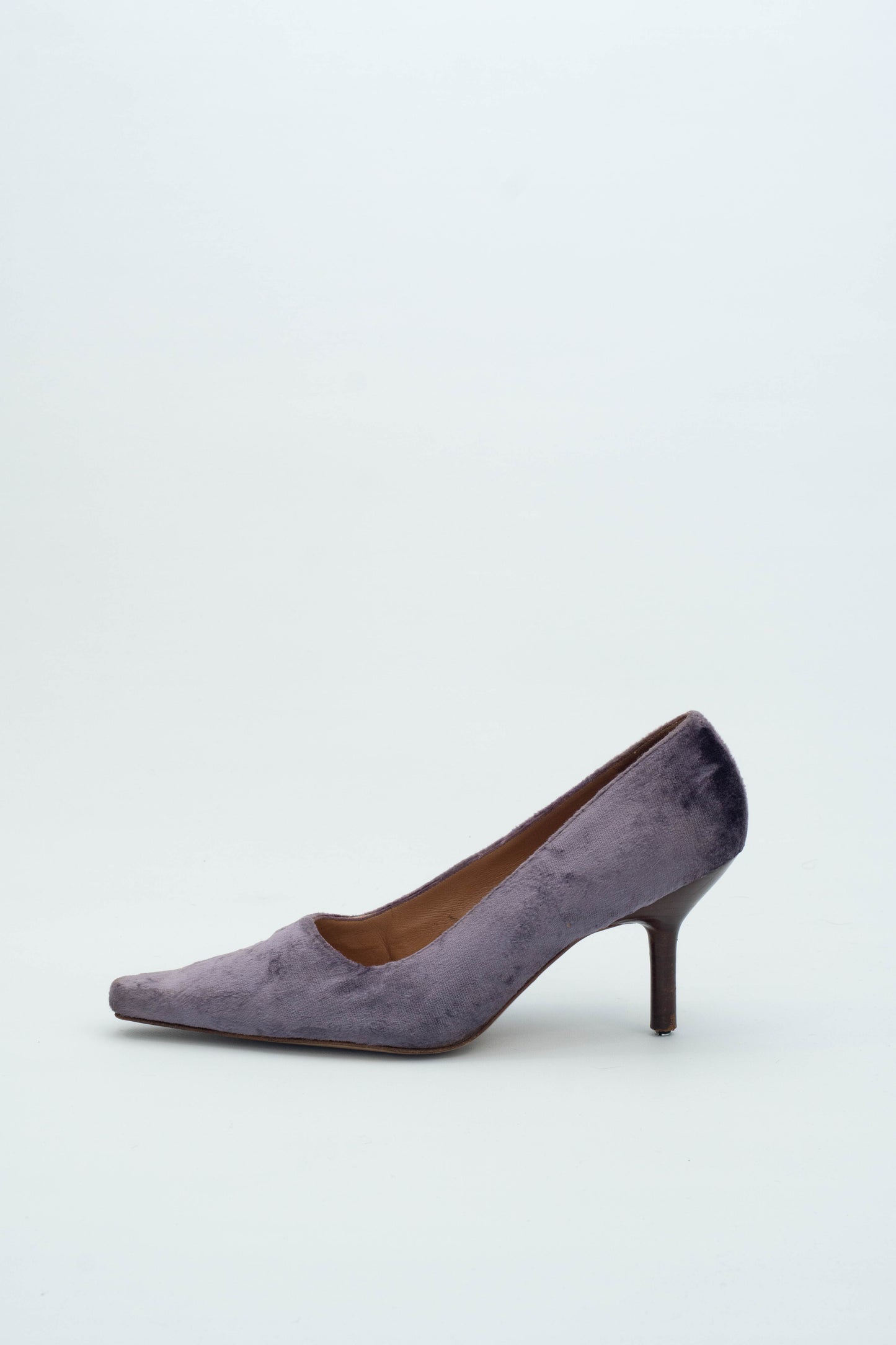 GUCCI PURPLE VELVET DECOLLETE