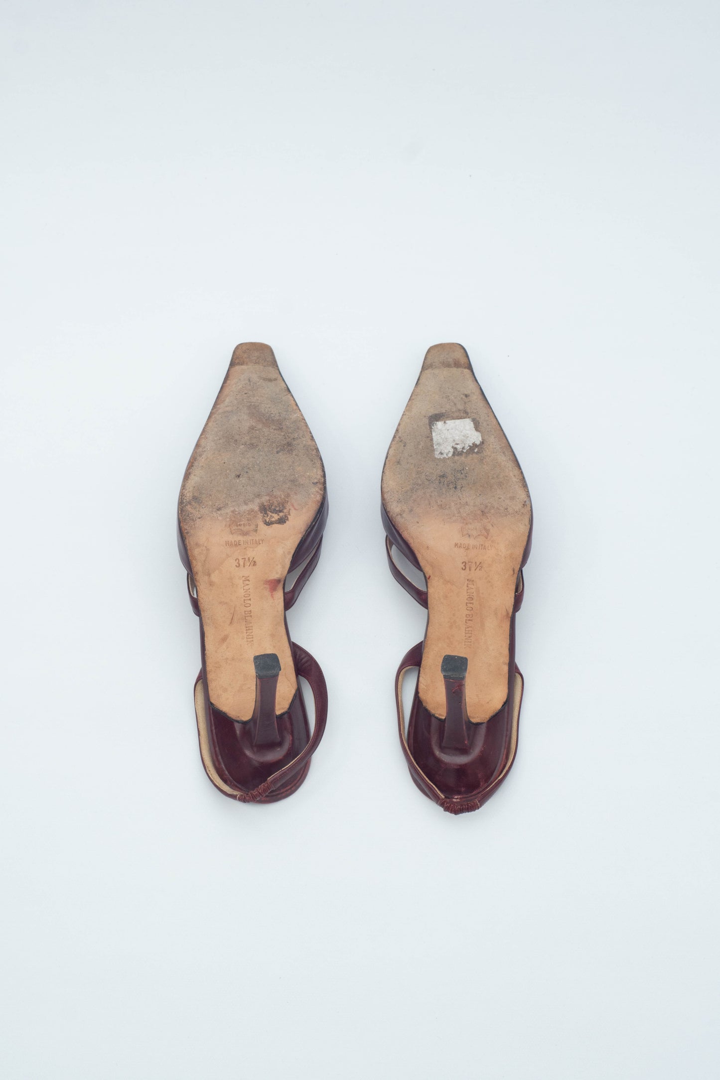 MANOLO BLAHNIK SLINGBACKS