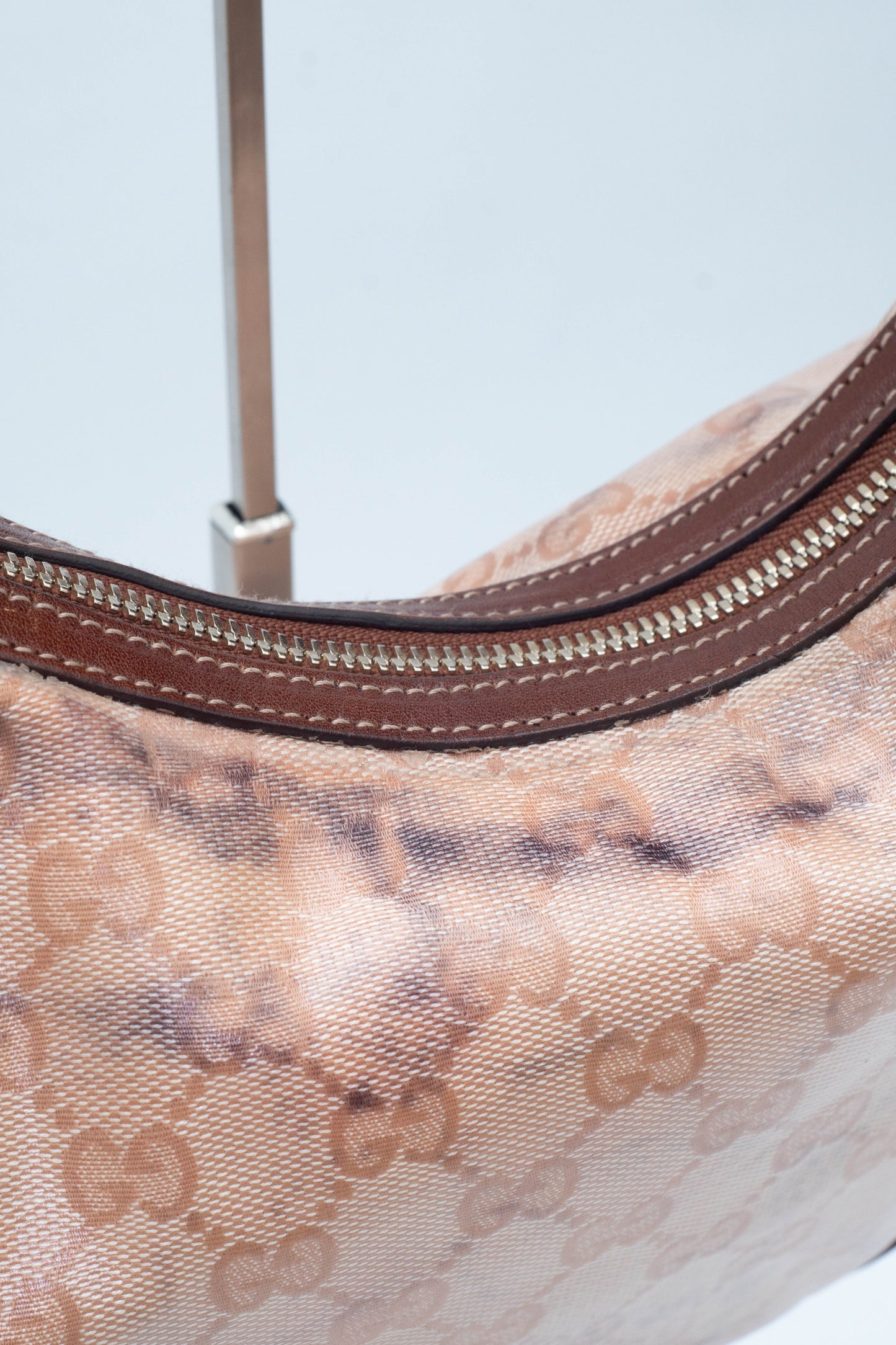 GUCCI CRYSTAL PINK BAG