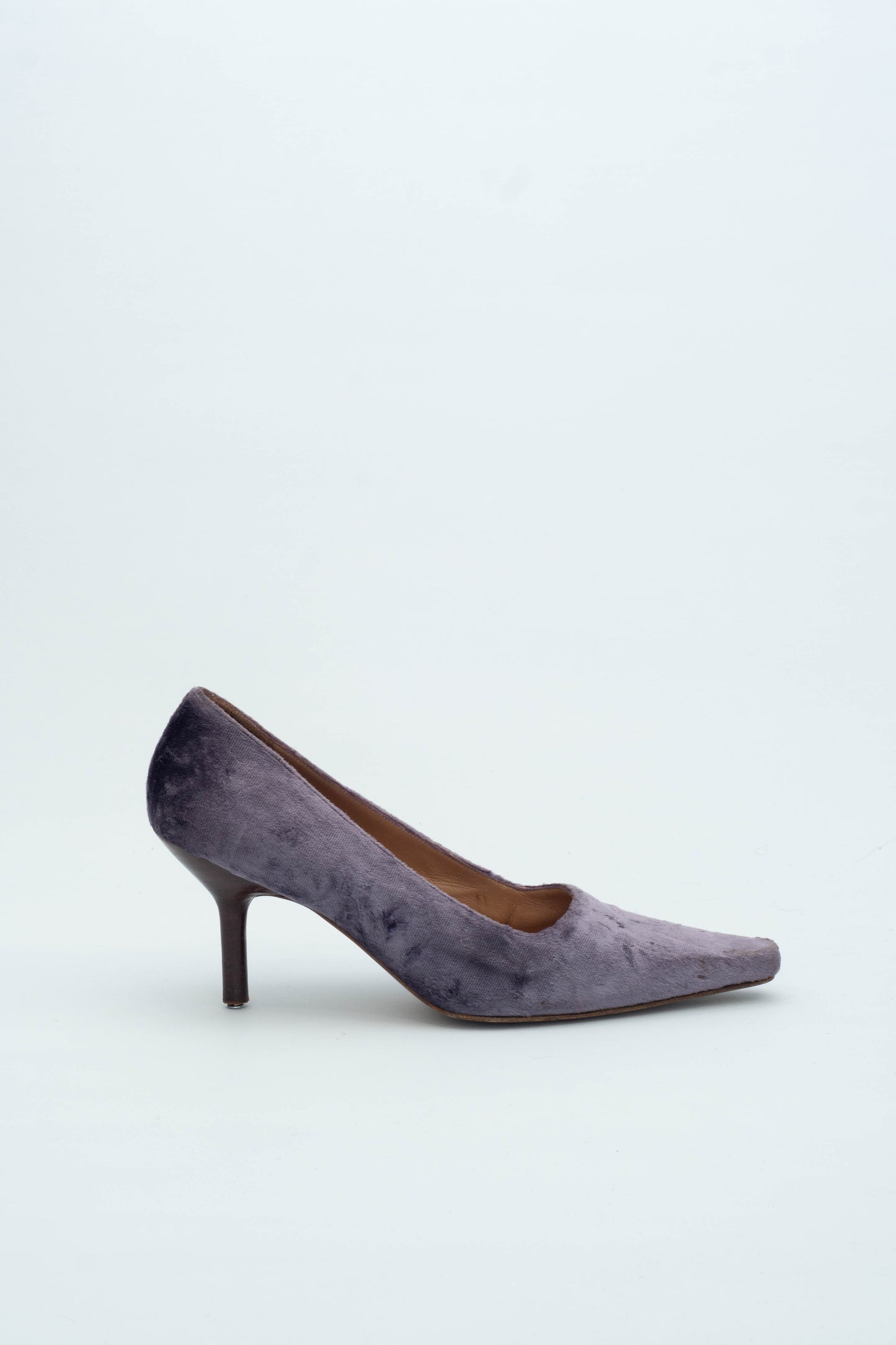 GUCCI PURPLE VELVET DECOLLETE