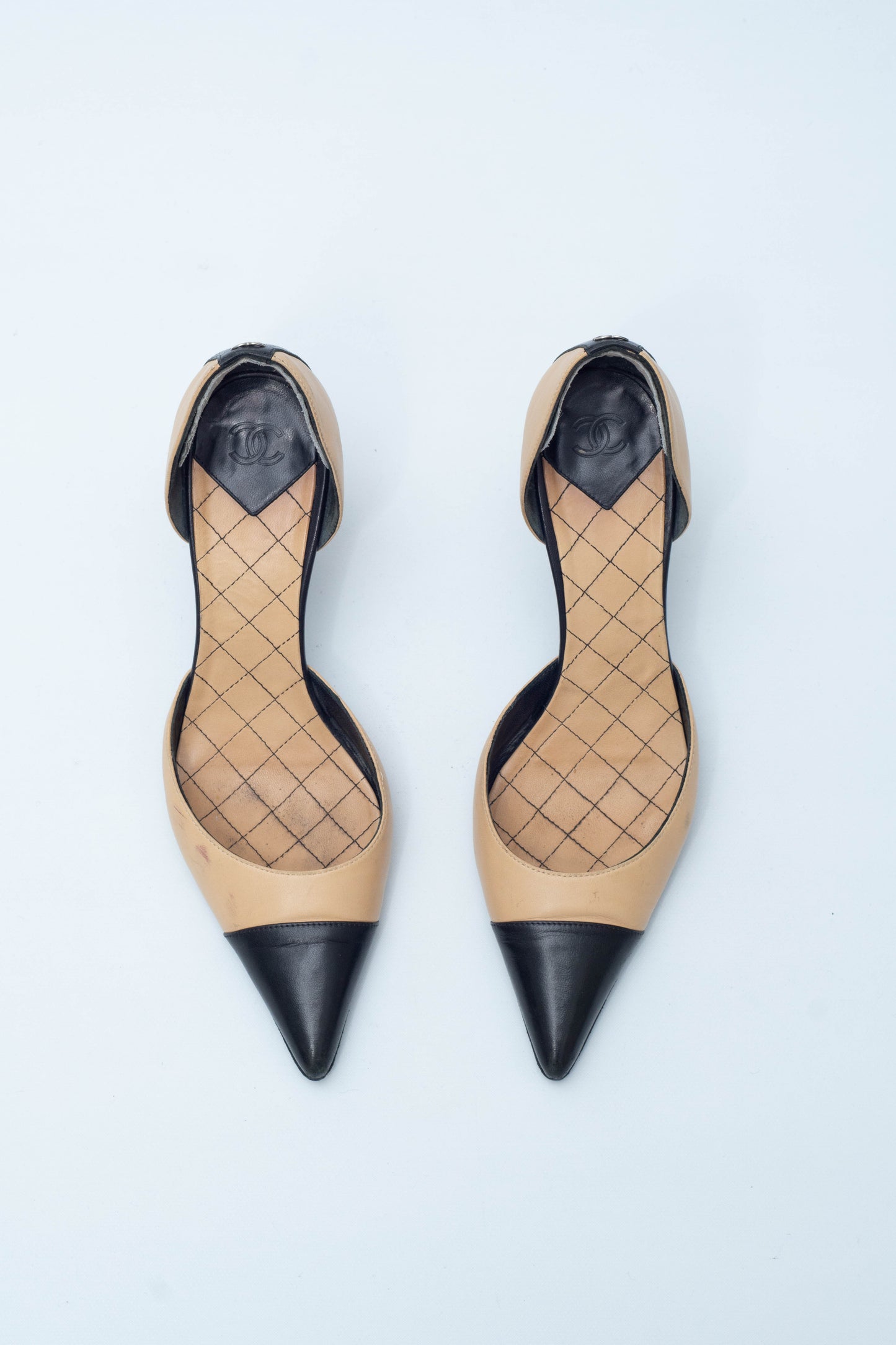 CHANEL TWO TONE DECOLLETE