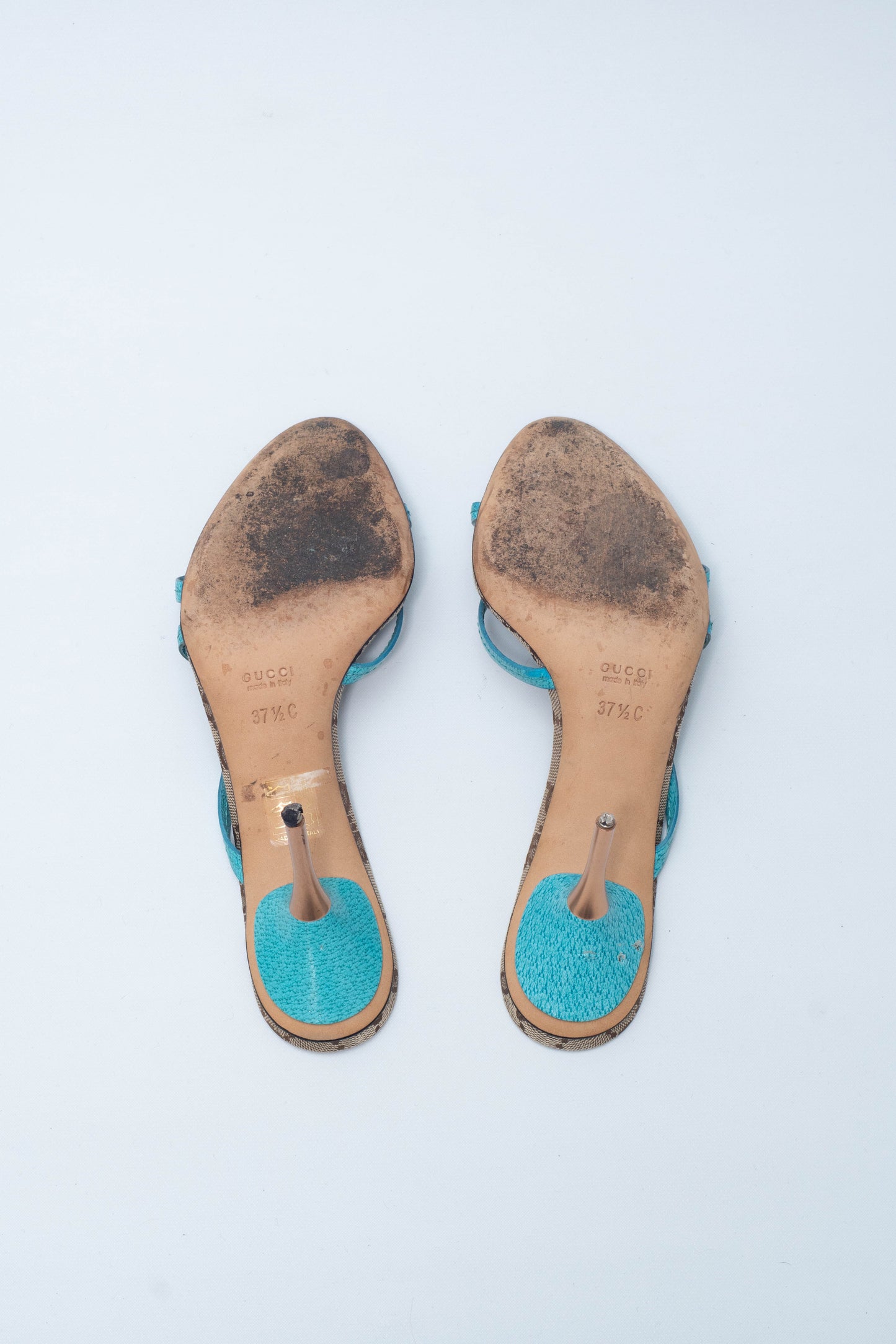GUCCI TURQUOISE STRAP SANDALS