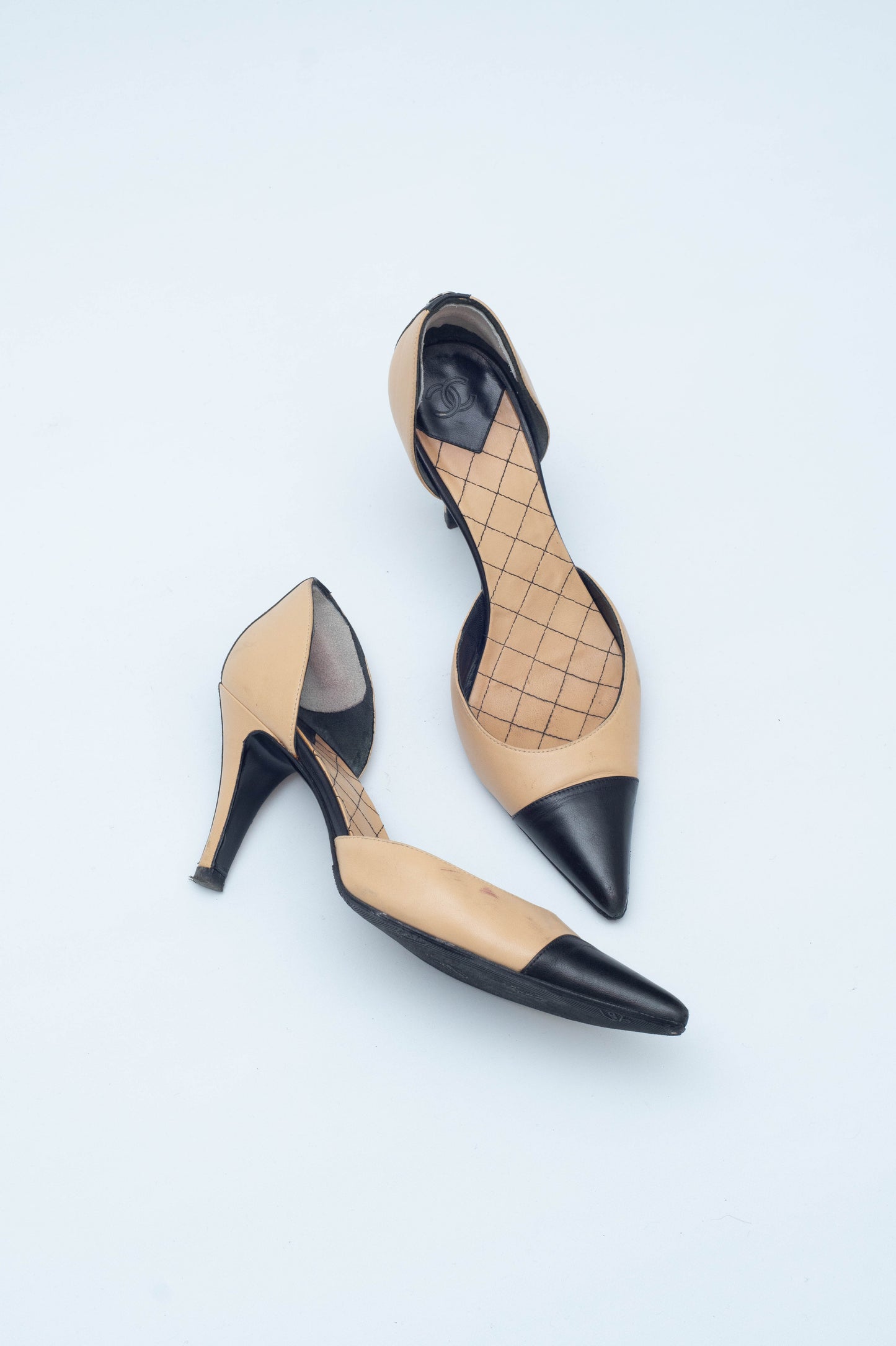 CHANEL TWO TONE DECOLLETE
