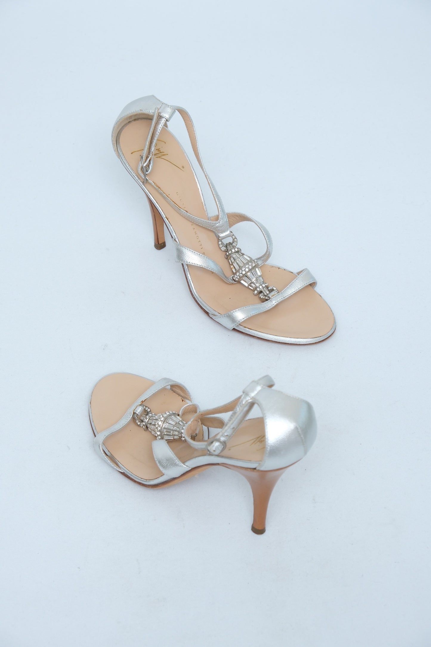 GIUSEPPE ZANOTTI SILVER CRYSTAL T-STRAP SANDALS