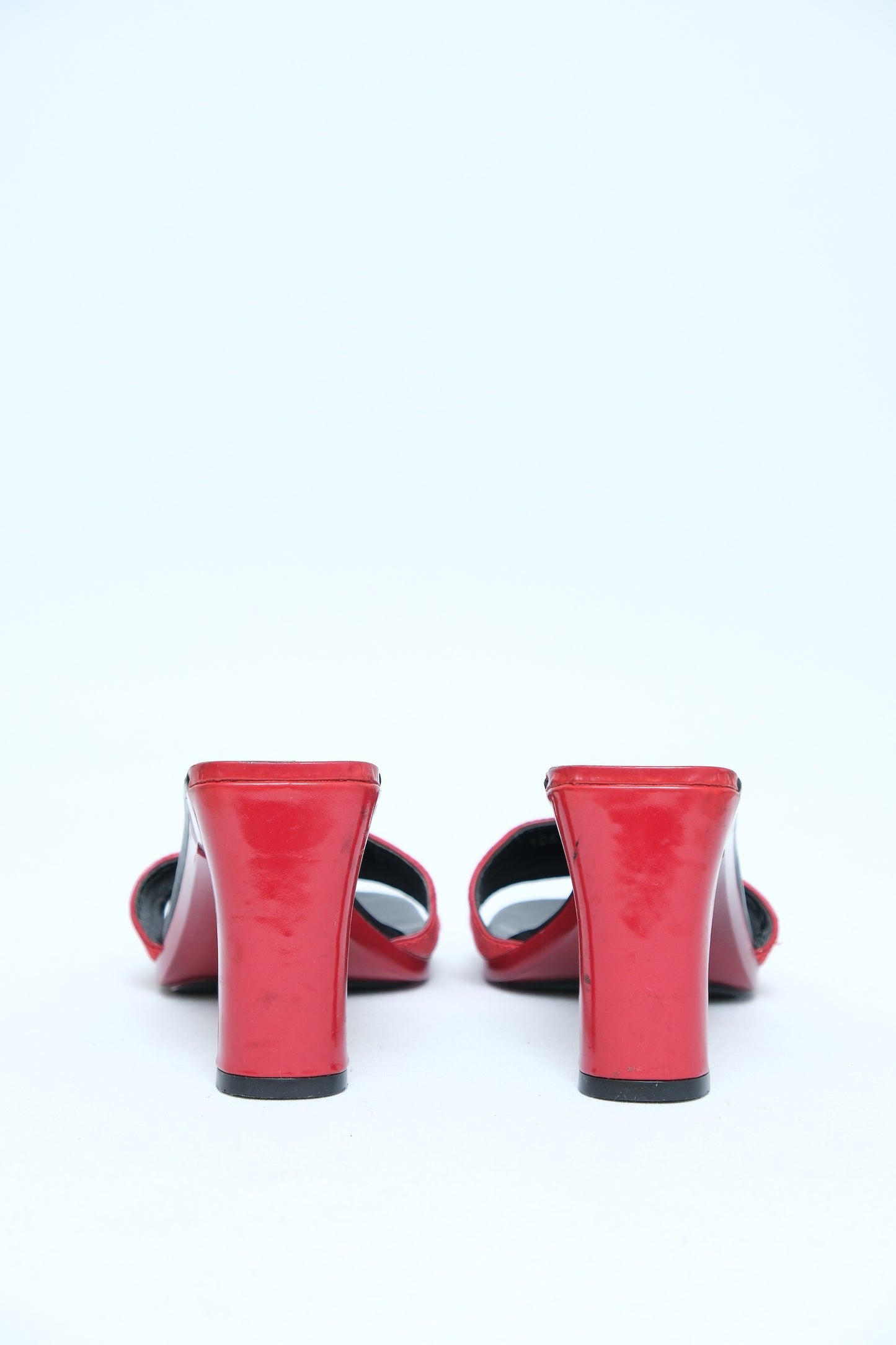 GUCCI RED CANVAS MULE HEELS