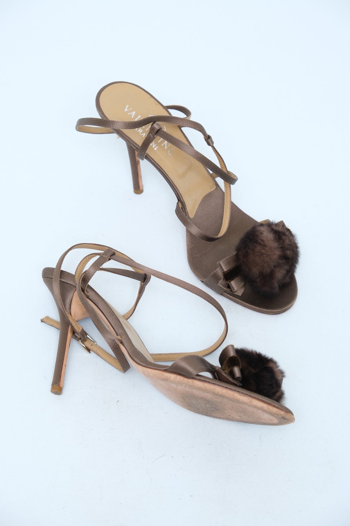 VALENTINO GARAVANI BROWN SATIN ANKLE-STRAP SANDALS