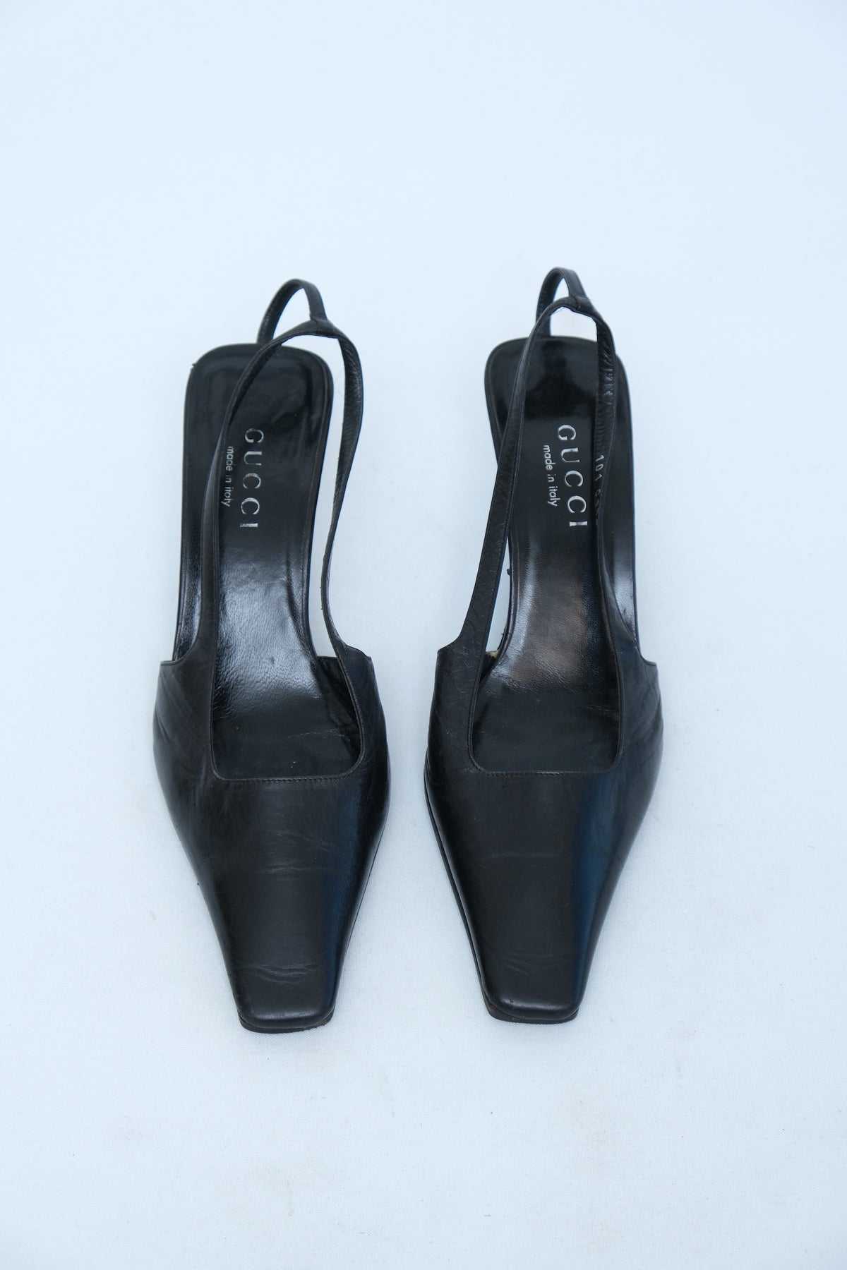 GUCCI SS 1998 BLACK LEATHER SLINGBACK HEELS