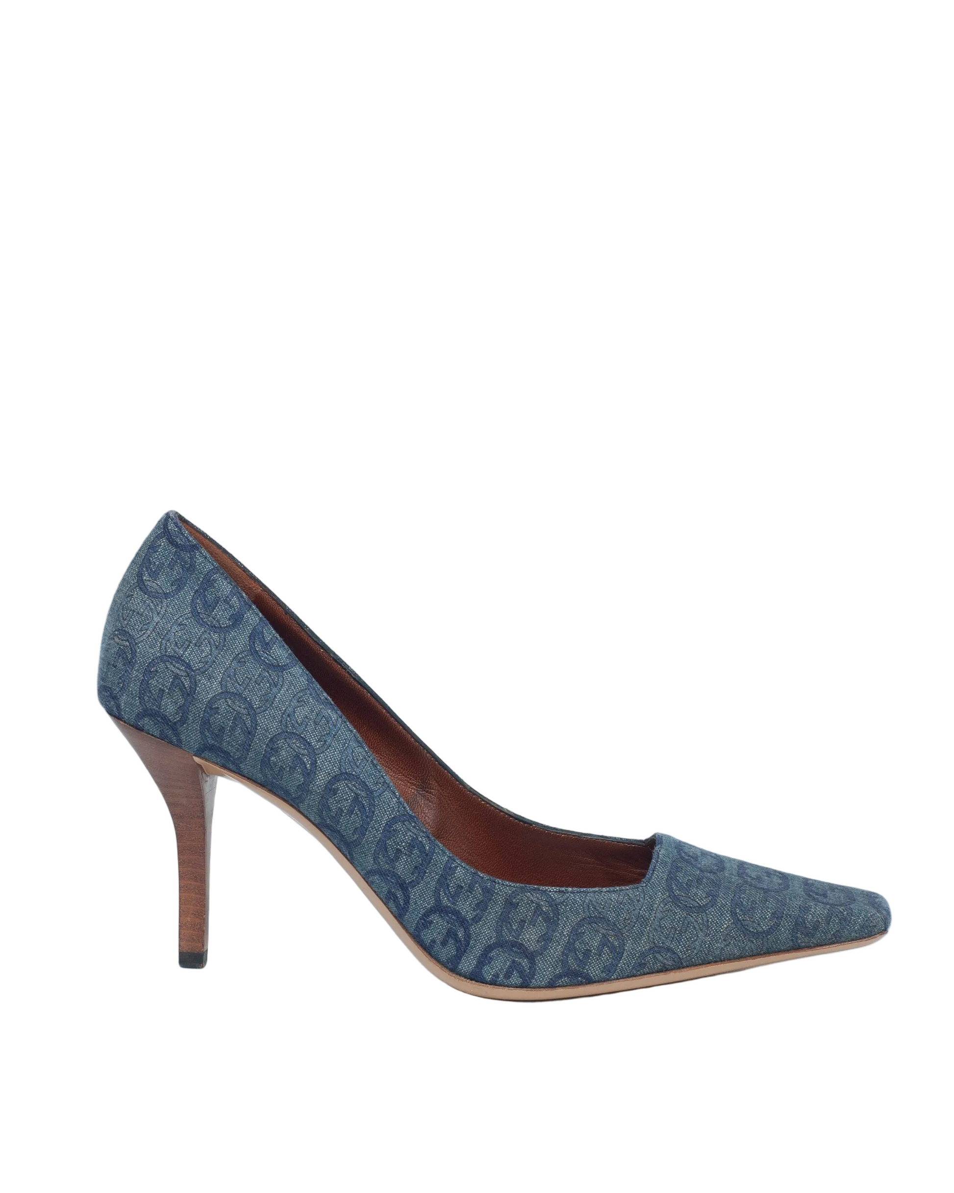 Blue high-heeled shoe with a pattern on a white background