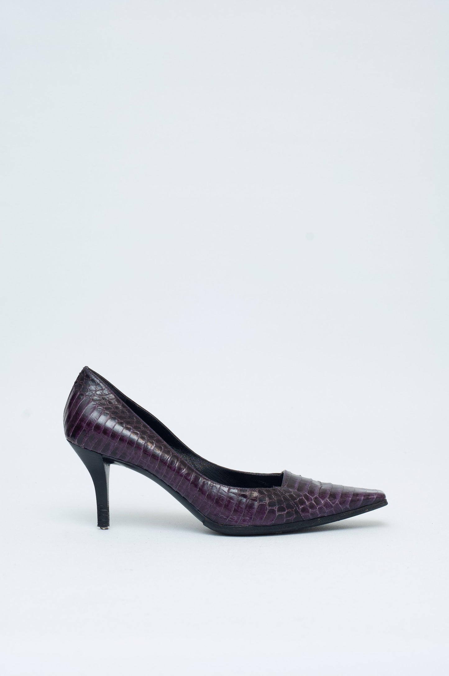 GUCCI FW 1998 PURPLE HEELS