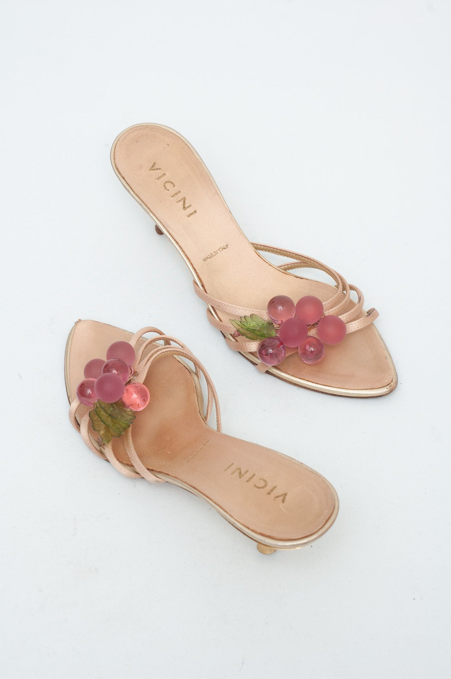 VICINI (ZANOTTI) GRAPES MULES
