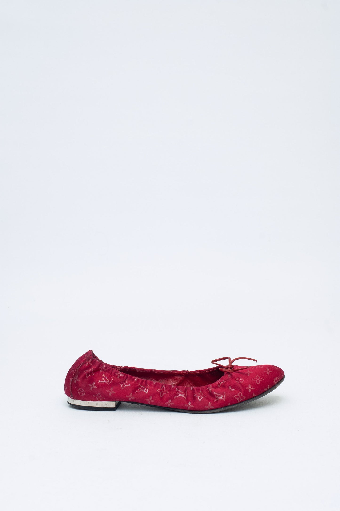 LOUIS VUITTON RED MONOGRAM BALLERINAS