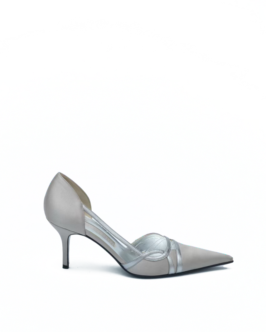 VINTAGE SILVER SATIN DECOLLETE
